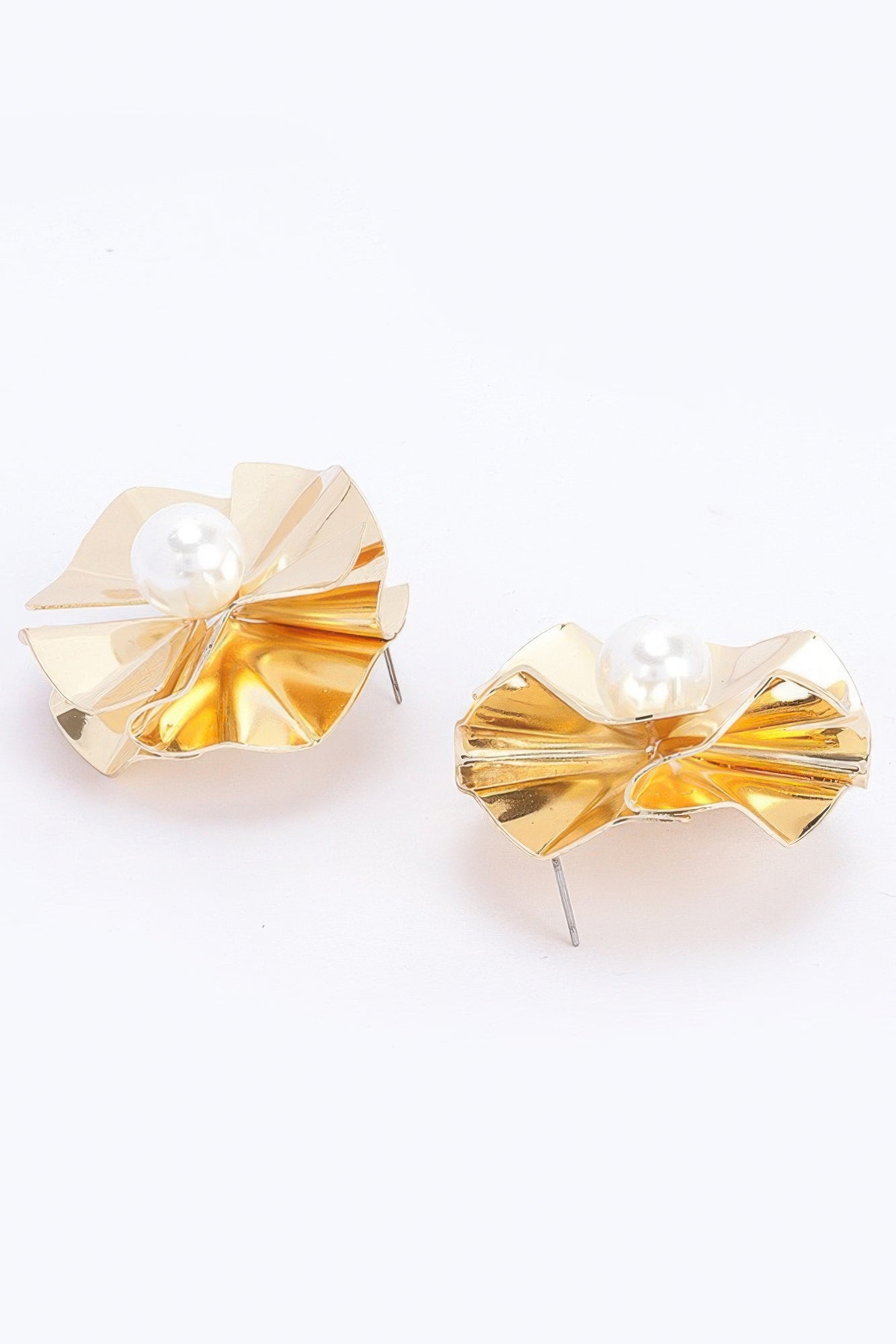 Pearl Metal Earring