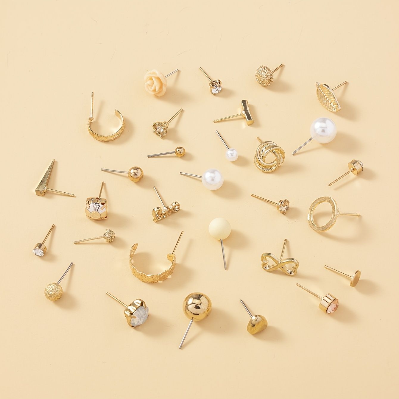 30Pairs/Set Golden Earrings Decorative Jewelry Hoop Earrings Delicate