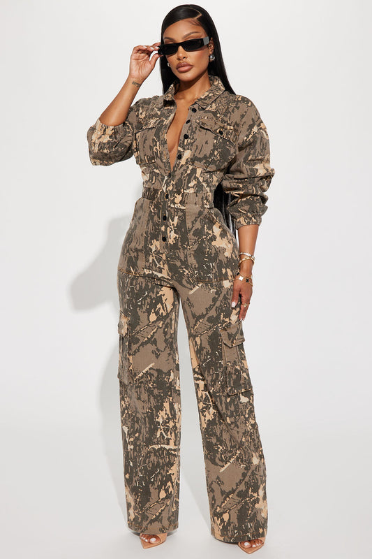 https://cdn.shopify.com/s/files/1/0293/9277/files/06-05-23Studio2_KJ_RL_PC_14-38-37_29_LR7378BFN_Camouflage_32905_SG.jpg?v=1686592542