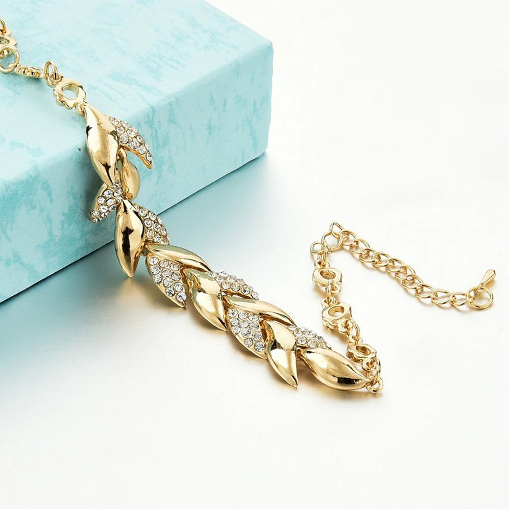 Bohemian Style Women Girls Gold Bracelet  Rhinestone Leaves Chain Bangle Luxury Wedding Jewelry Simple Fashion Elegant New