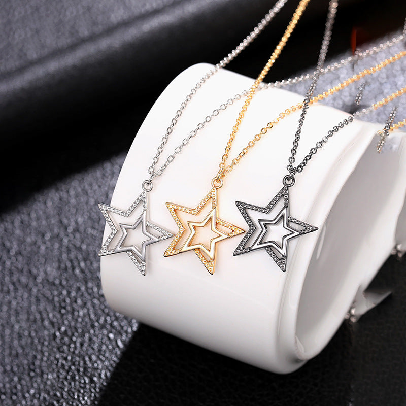 Collar retro de estrella de cinco puntas, cadena de suéter simple con estrellas huecas