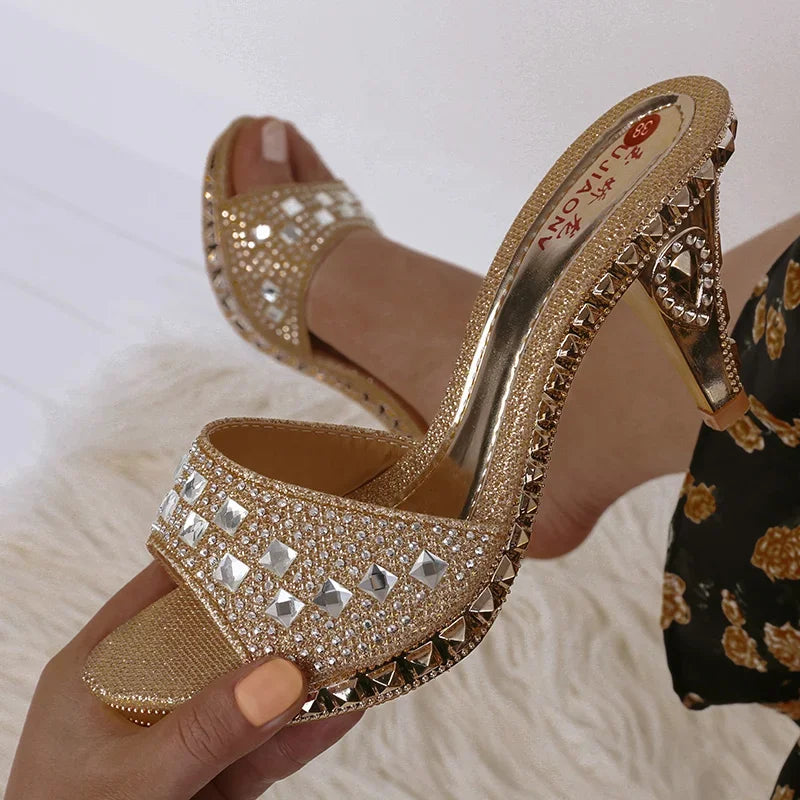 Sandalias de verano con tacón alto y diamantes de imitación: doradas, plateadas y negras