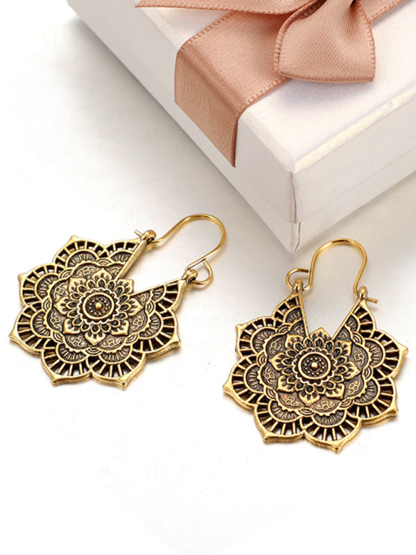 Vintage Ethnic Metal Cutout Floral Flower Earrings Bohemian Carved Earrings